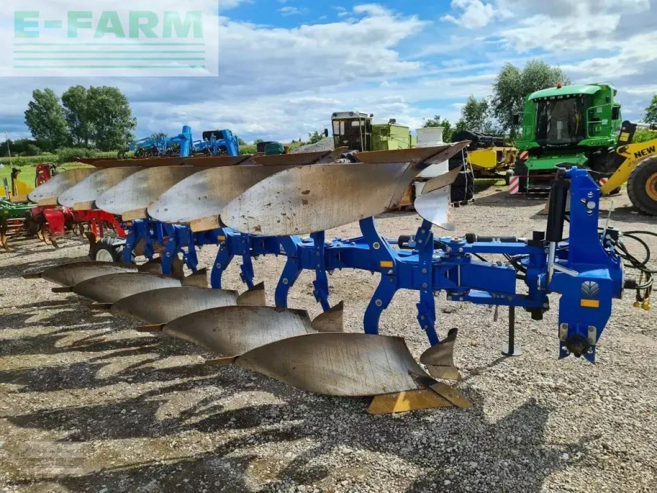 New Holland phvs5 - Plow: picture 2 New Holland phvs5 - Plow: picture 2