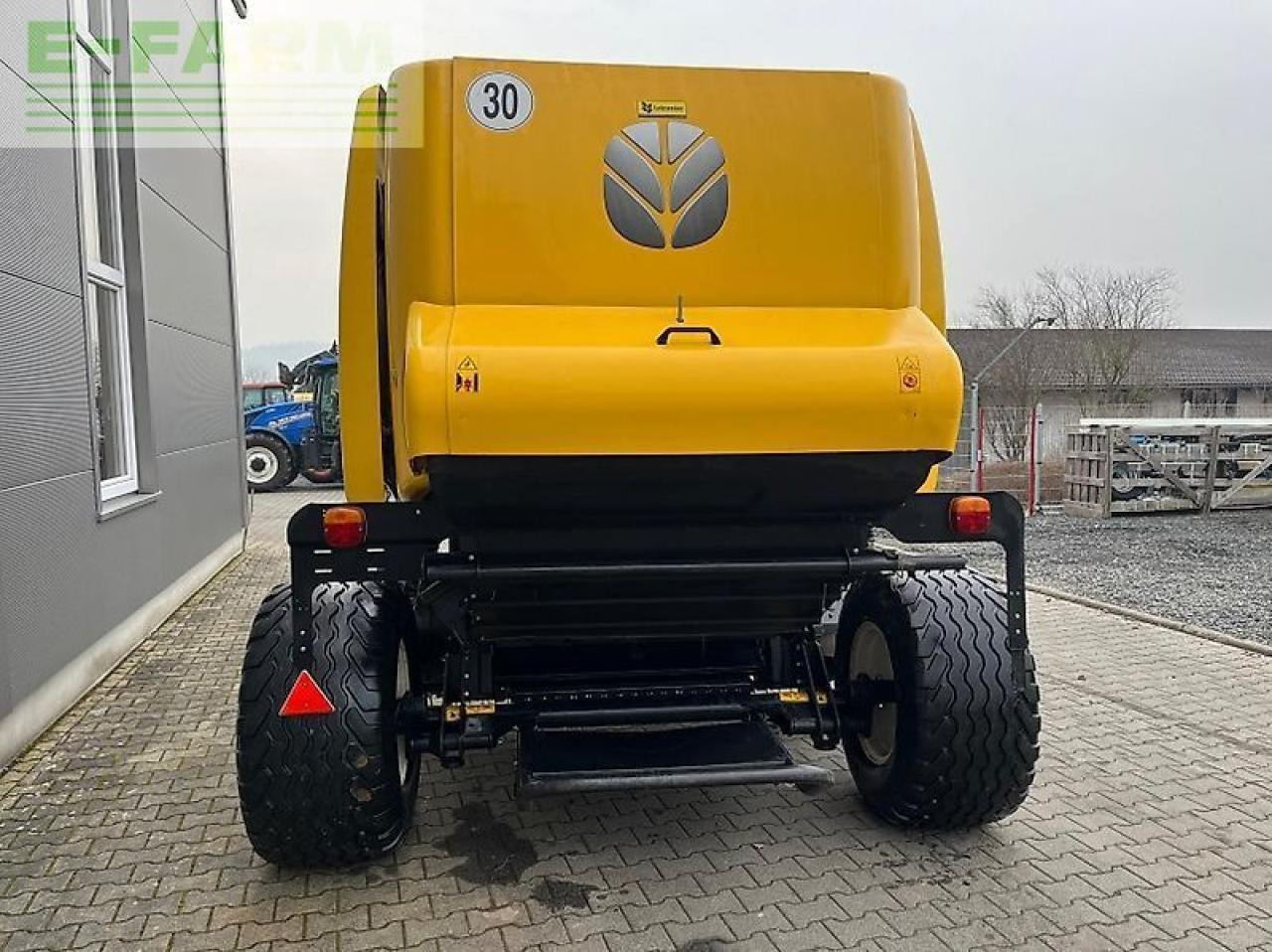 New Holland rb 150 crop c - Square baler: picture 5 New Holland rb 150 crop c - Square baler: picture 5