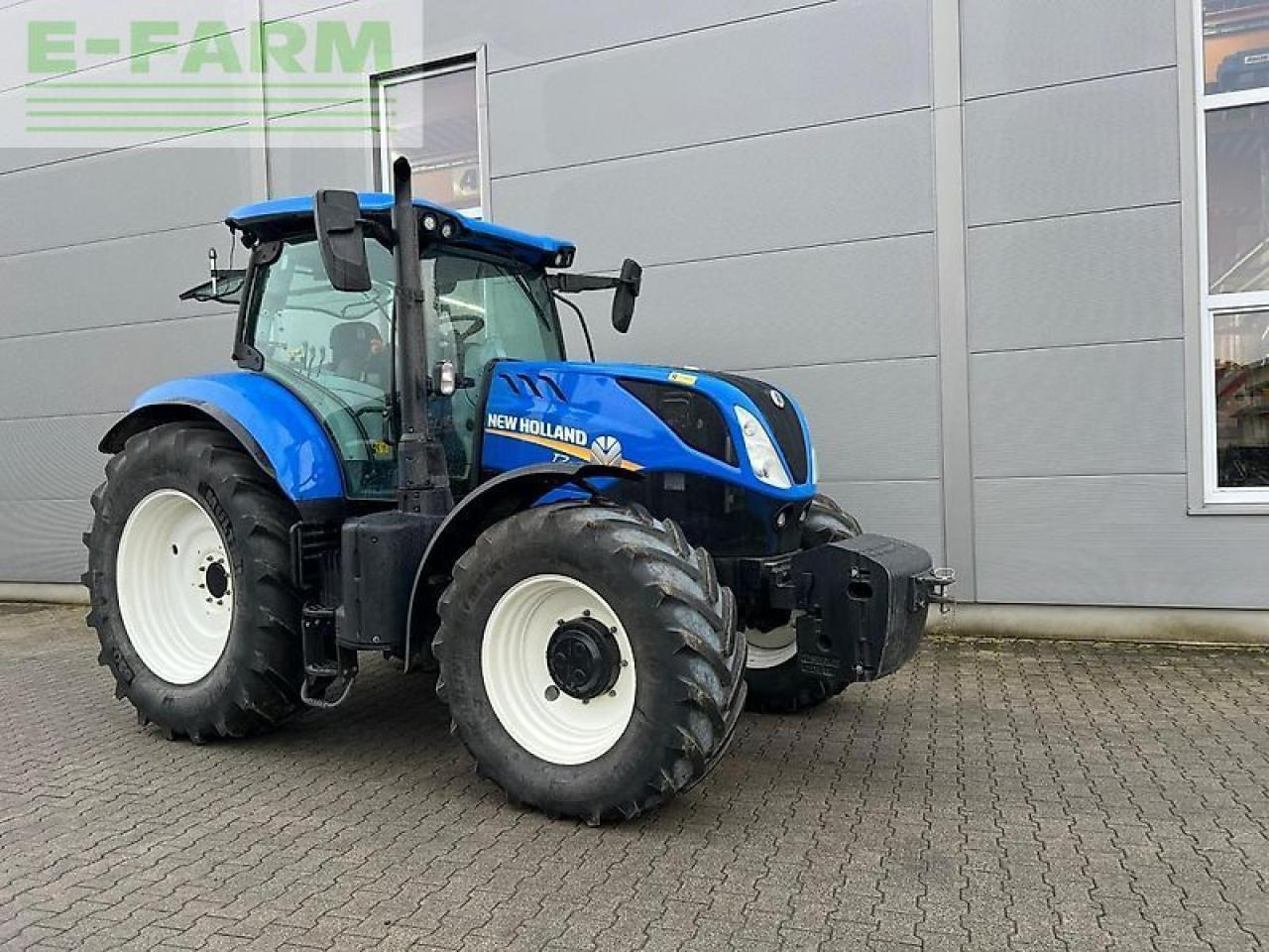 New Holland t 7.210 rc - Farm tractor: picture 1 New Holland t 7.210 rc - Farm tractor: picture 1