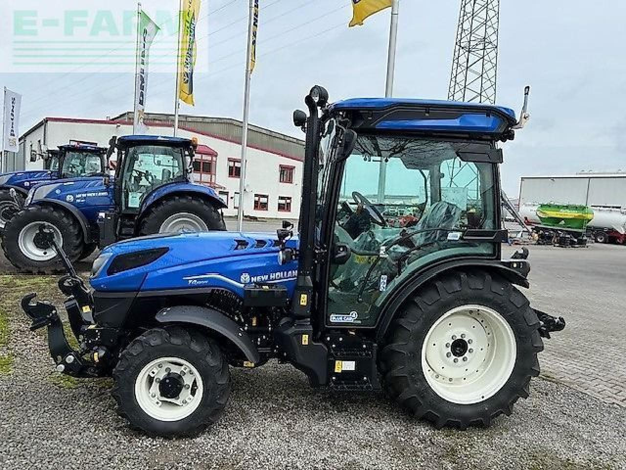 New Holland t4.100 n my19 N - Farm tractor: picture 2 New Holland t4.100 n my19 N - Farm tractor: picture 2
