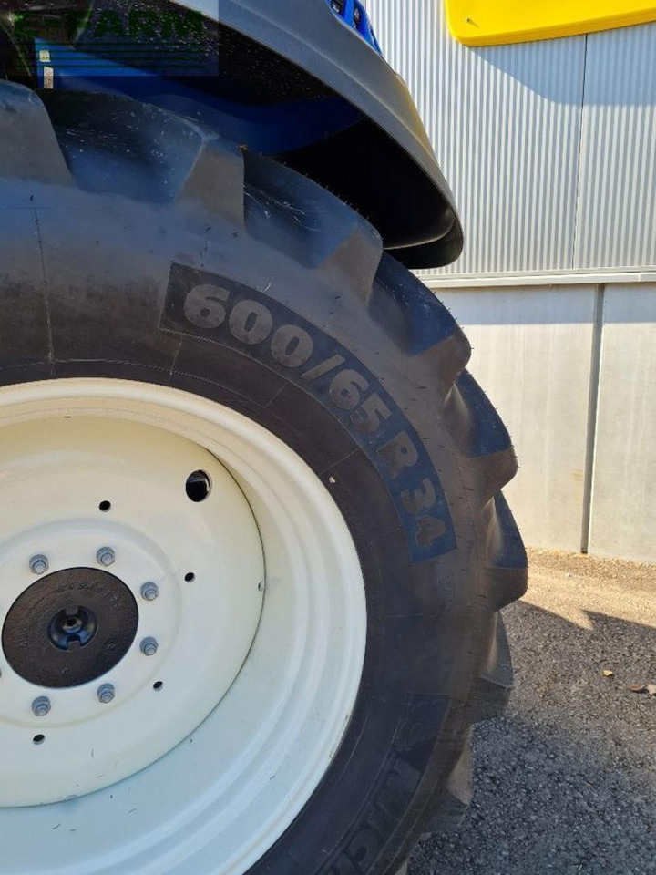 New Holland t5.110 auto command (stage v) - Farm tractor: picture 5 New Holland t5.110 auto command (stage v) - Farm tractor: picture 5