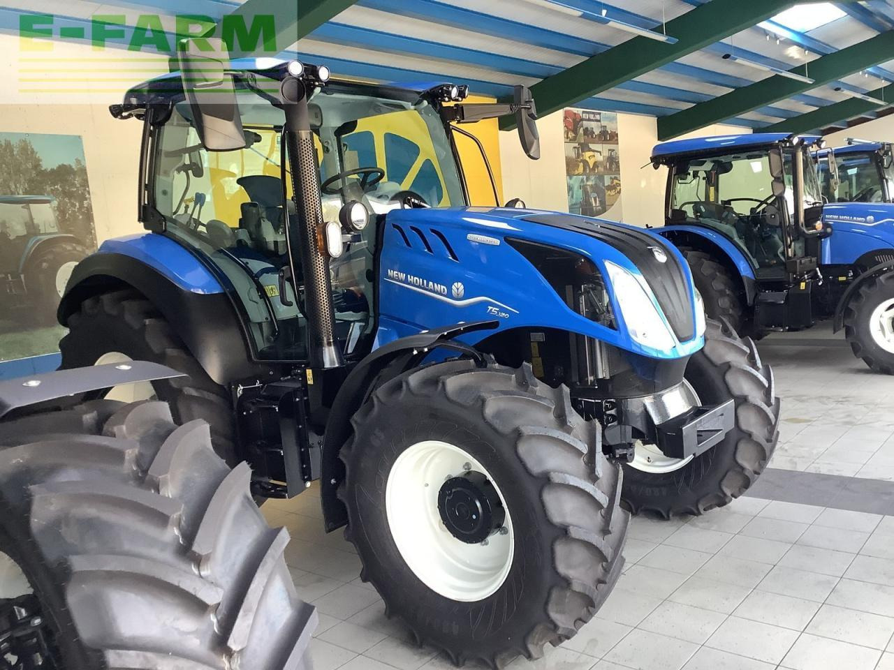 New Holland t5.120 dynamic command (stage v) - Farm tractor: picture 2 New Holland t5.120 dynamic command (stage v) - Farm tractor: picture 2