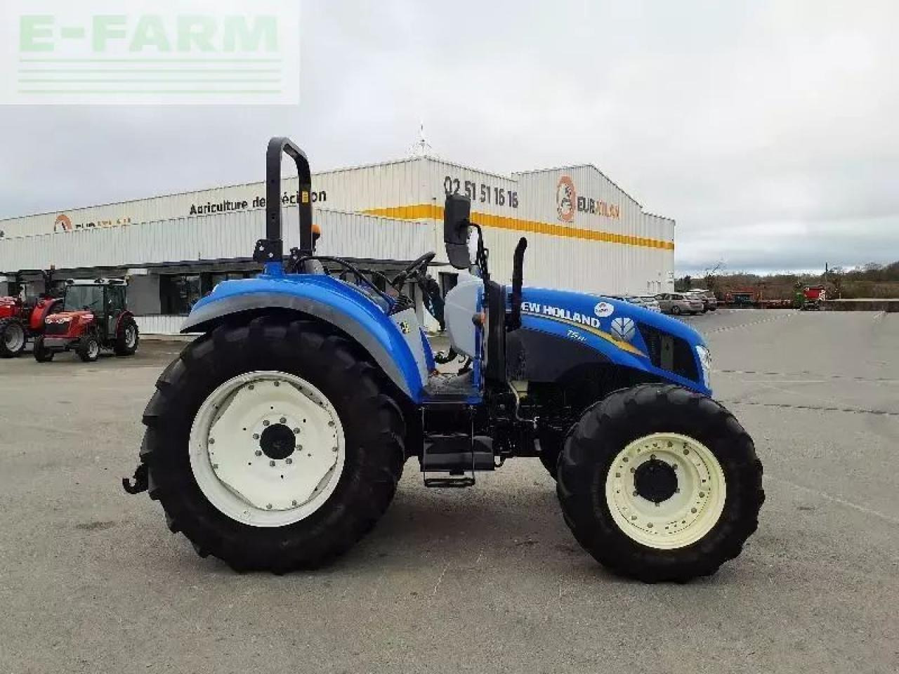 New Holland t5-85ps - Farm tractor: picture 2 New Holland t5-85ps - Farm tractor: picture 2
