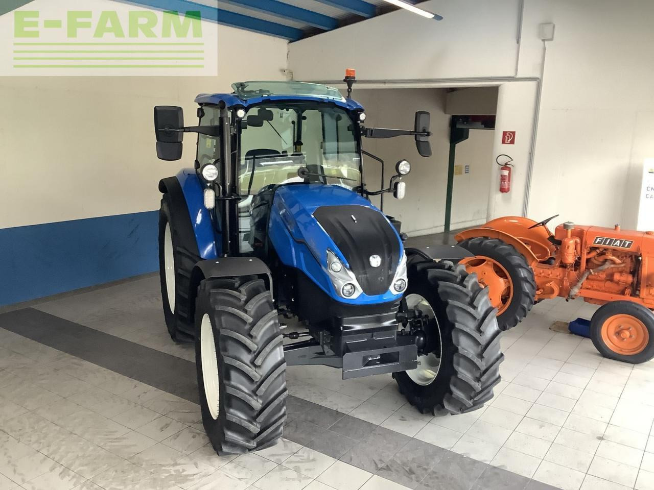 New Holland t5.90 dual command - Farm tractor: picture 1 New Holland t5.90 dual command - Farm tractor: picture 1