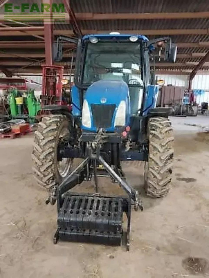 New Holland t5040 - Farm tractor: picture 5 New Holland t5040 - Farm tractor: picture 5