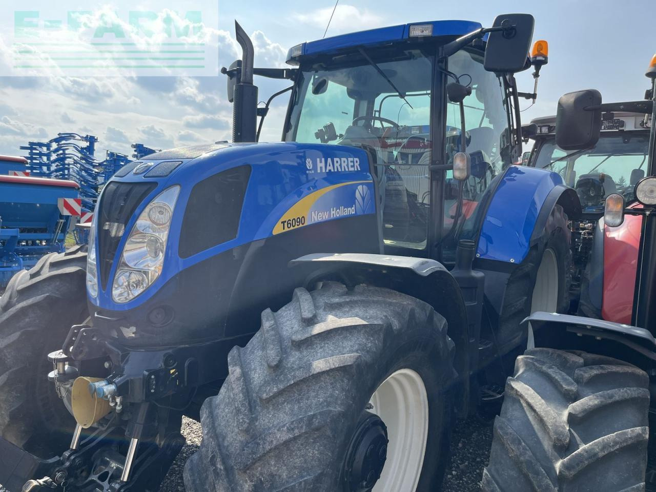 New Holland t6090 range & power command - Farm tractor: picture 1 New Holland t6090 range & power command - Farm tractor: picture 1