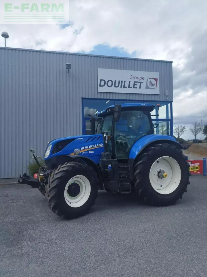 New Holland t7.210acswii - Farm tractor: picture 2 New Holland t7.210acswii - Farm tractor: picture 2