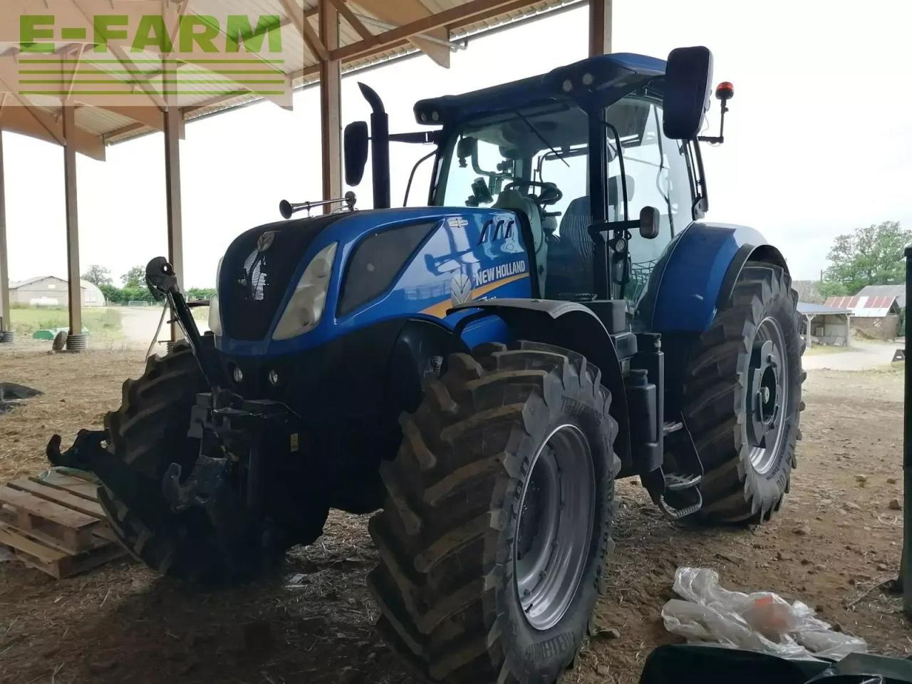 New Holland t7 230 ac - Farm tractor: picture 4 New Holland t7 230 ac - Farm tractor: picture 4