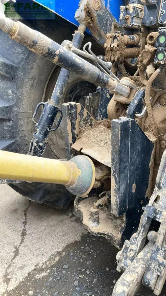 New Holland t7.250 autocommand - Farm tractor: picture 4 New Holland t7.250 autocommand - Farm tractor: picture 4