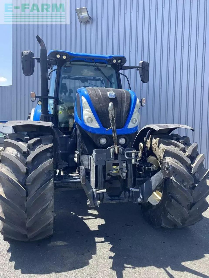 New Holland t7.270 auto command - Farm tractor: picture 4 New Holland t7.270 auto command - Farm tractor: picture 4