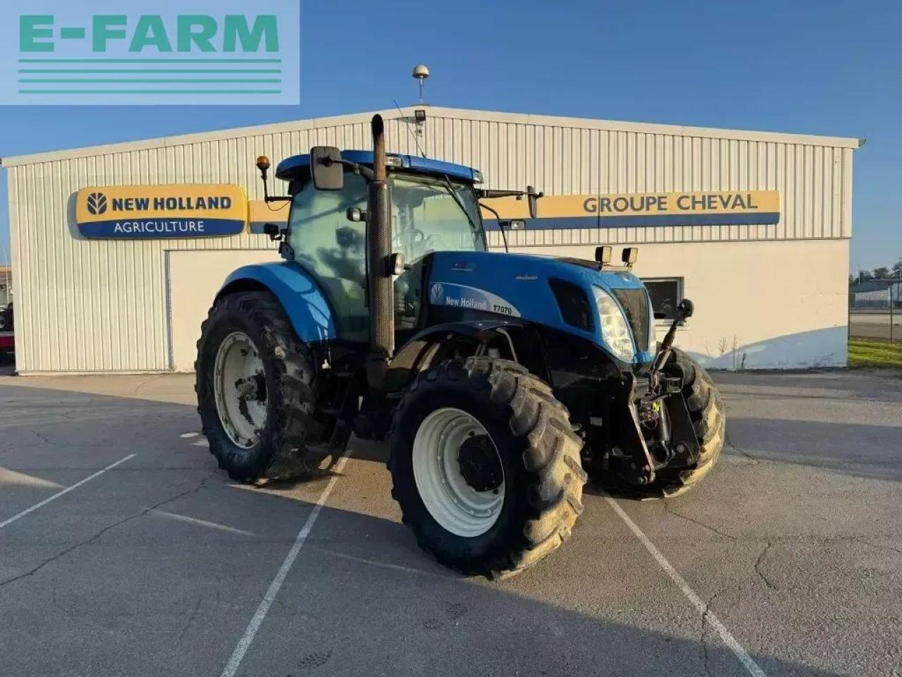 New Holland t7070 6.7l - Farm tractor: picture 1 New Holland t7070 6.7l - Farm tractor: picture 1