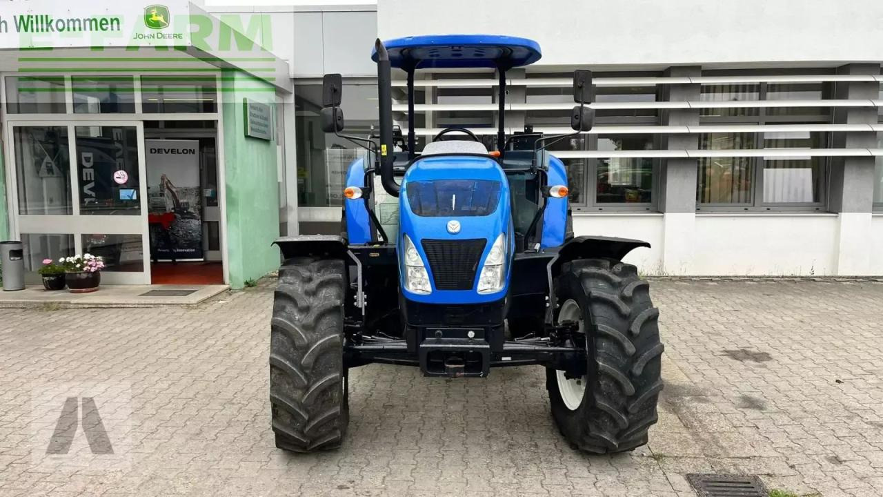 New Holland td 5.85 - Farm tractor: picture 2 New Holland td 5.85 - Farm tractor: picture 2