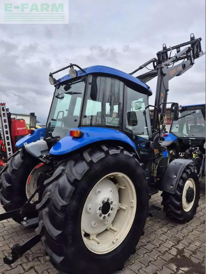 New Holland td 90 d allrad D - Farm tractor: picture 4 New Holland td 90 d allrad D - Farm tractor: picture 4