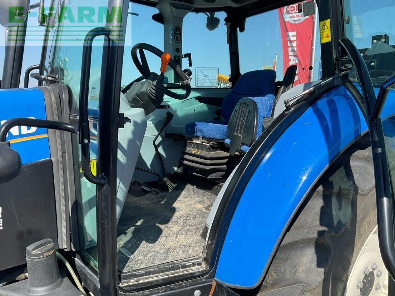 New Holland td5.85 - Farm tractor: picture 5 New Holland td5.85 - Farm tractor: picture 5
