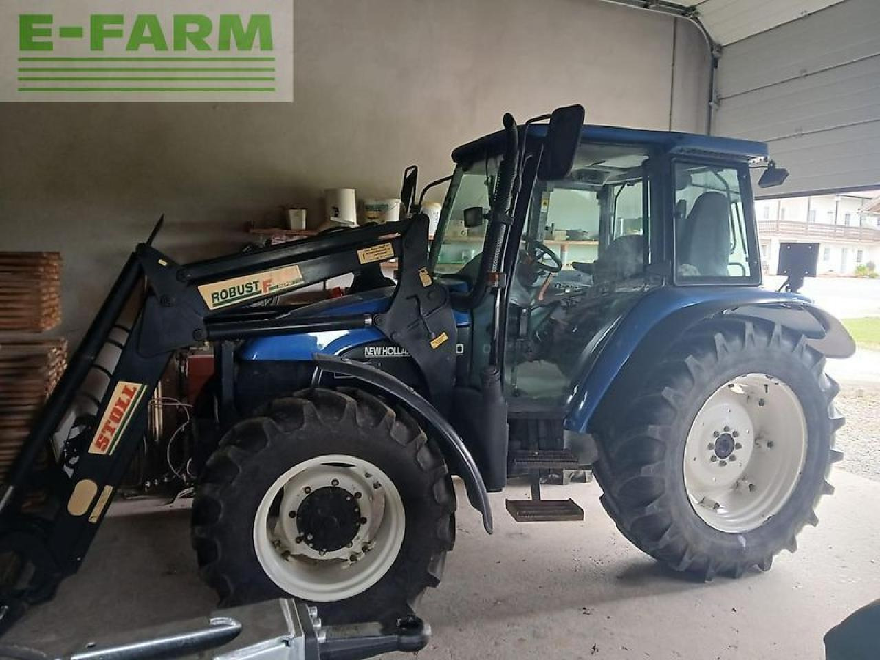 New Holland tl 100 - Farm tractor: picture 1 New Holland tl 100 - Farm tractor: picture 1