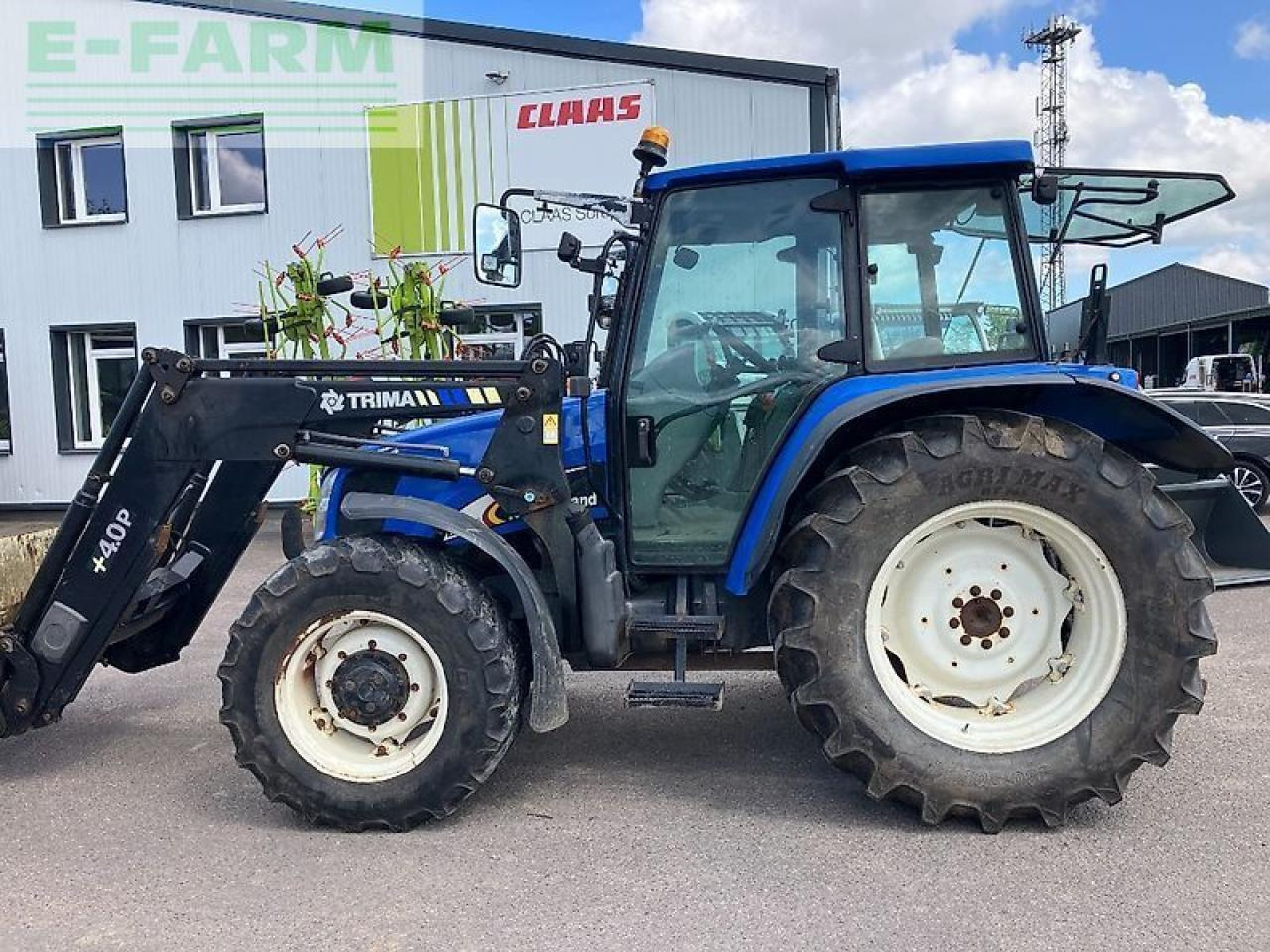 New Holland tl 100 a A - Farm tractor: picture 1 New Holland tl 100 a A - Farm tractor: picture 1