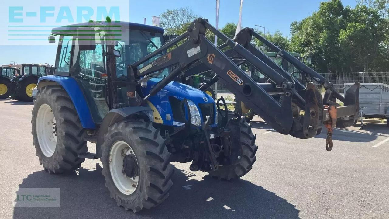 New Holland tl 80 - Farm tractor: picture 2 New Holland tl 80 - Farm tractor: picture 2