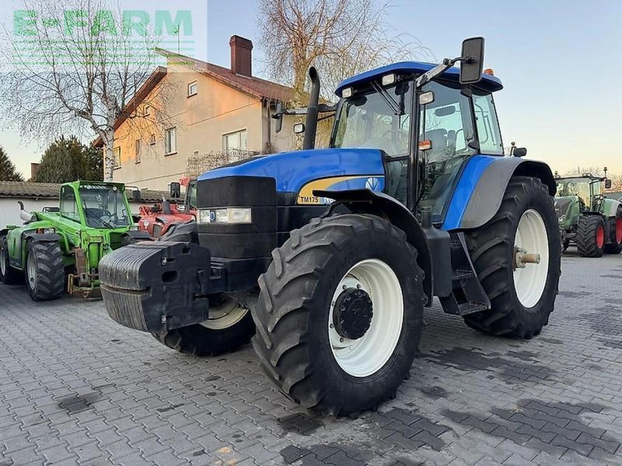 New Holland tm175 powercommand - Farm tractor: picture 1 New Holland tm175 powercommand - Farm tractor: picture 1