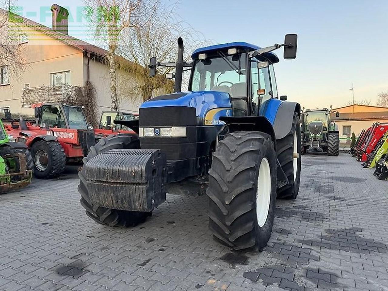 New Holland tm175 powercommand - Farm tractor: picture 2 New Holland tm175 powercommand - Farm tractor: picture 2