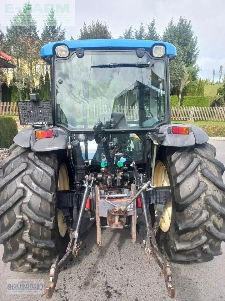New Holland tn-d 75 D - Farm tractor: picture 4 New Holland tn-d 75 D - Farm tractor: picture 4