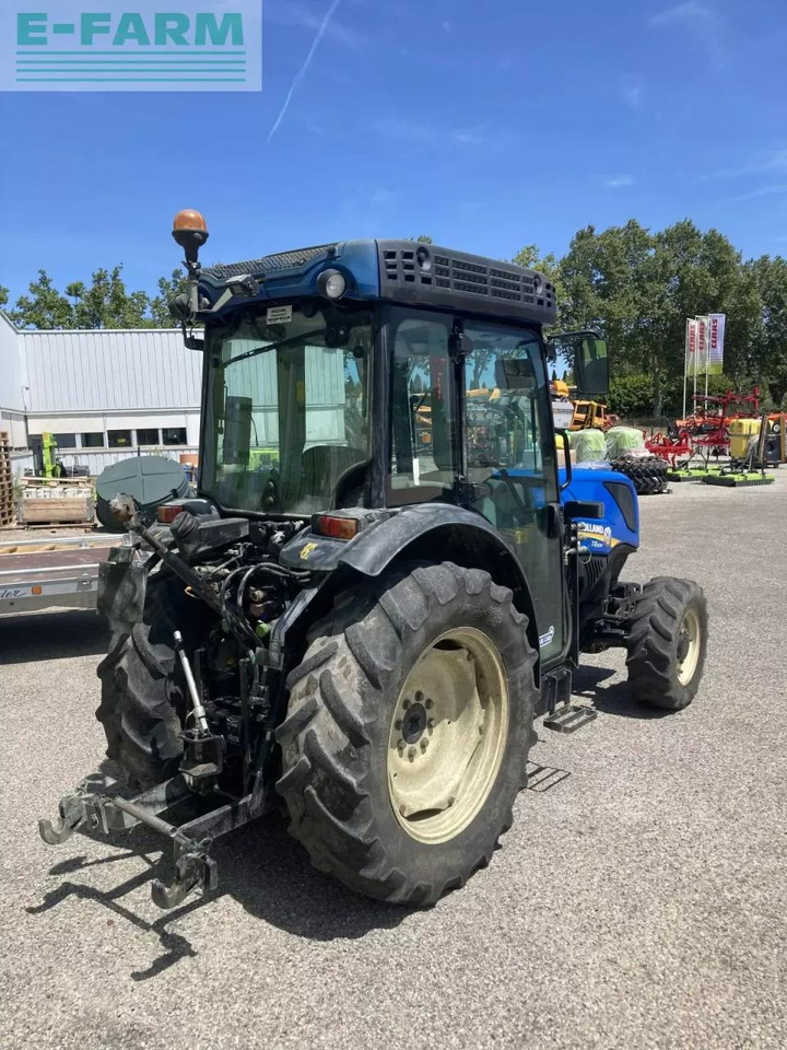 New Holland tracteur - Farm tractor: picture 4 New Holland tracteur - Farm tractor: picture 4