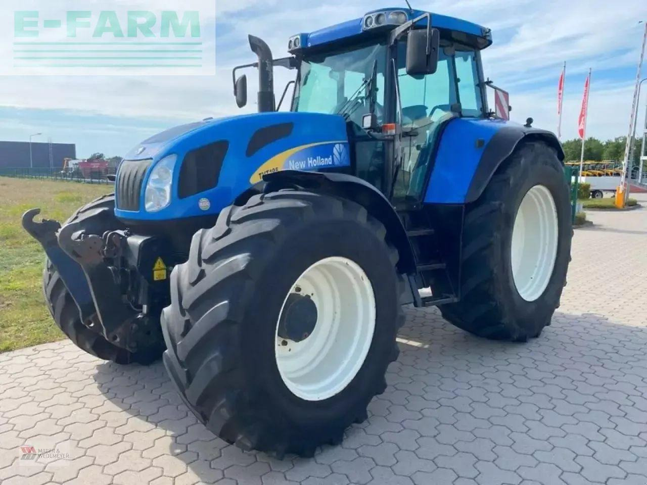 New Holland tvt 195 mit frontzapfwelle - Farm tractor: picture 1 New Holland tvt 195 mit frontzapfwelle - Farm tractor: picture 1