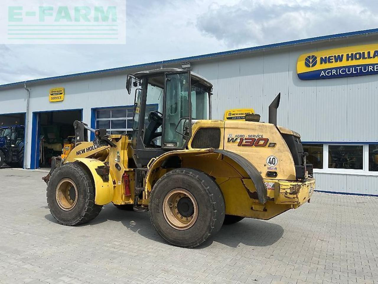 New Holland w 130 b - Mini excavator: picture 2 New Holland w 130 b - Mini excavator: picture 2