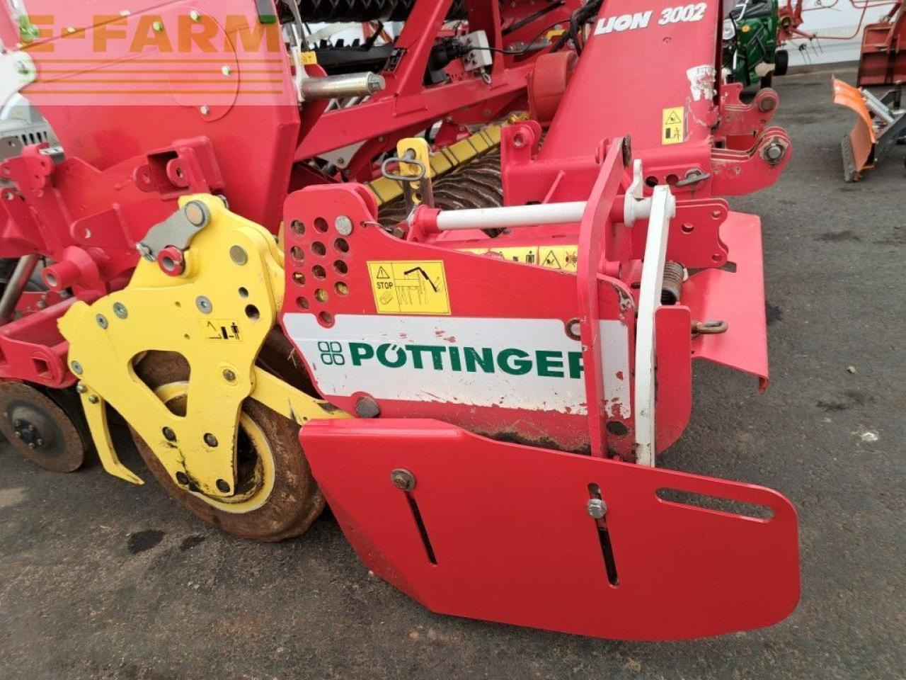 Pöttinger lion 3002 + vitasem 302 add - Combine seed drill: picture 4 Pöttinger lion 3002 + vitasem 302 add - Combine seed drill: picture 4