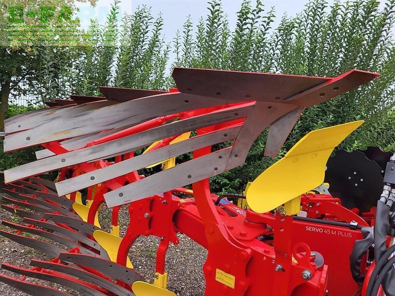 Pöttinger servo 45 m plus - fünfscharig (4+1/5) - Plow: picture 3 Pöttinger servo 45 m plus - fünfscharig (4+1/5) - Plow: picture 3