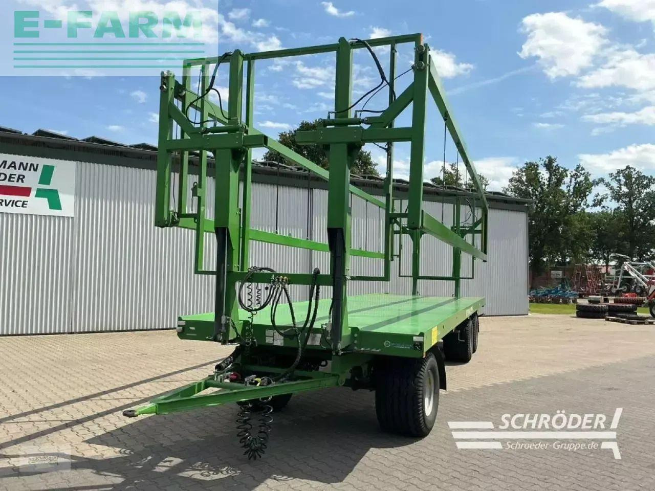 Pronar to 26 m - Farm platform trailer: picture 3 Pronar to 26 m - Farm platform trailer: picture 3