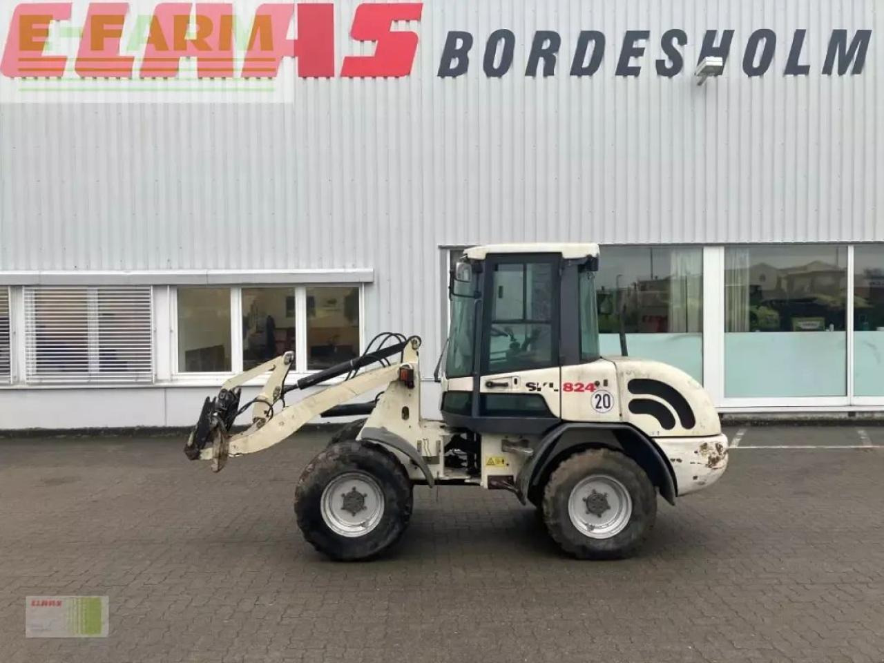 Schaeff skl 824 - Mini excavator: picture 4 Schaeff skl 824 - Mini excavator: picture 4