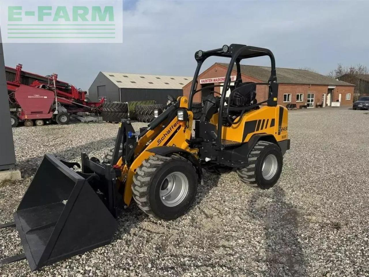 Schäffer 2430s elite - Mini excavator: picture 2 Schäffer 2430s elite - Mini excavator: picture 2