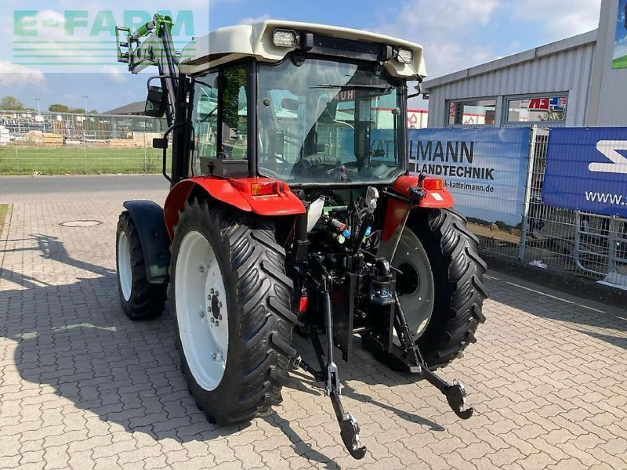 Steyr 370 kompakt - Farm tractor: picture 4 Steyr 370 kompakt - Farm tractor: picture 4