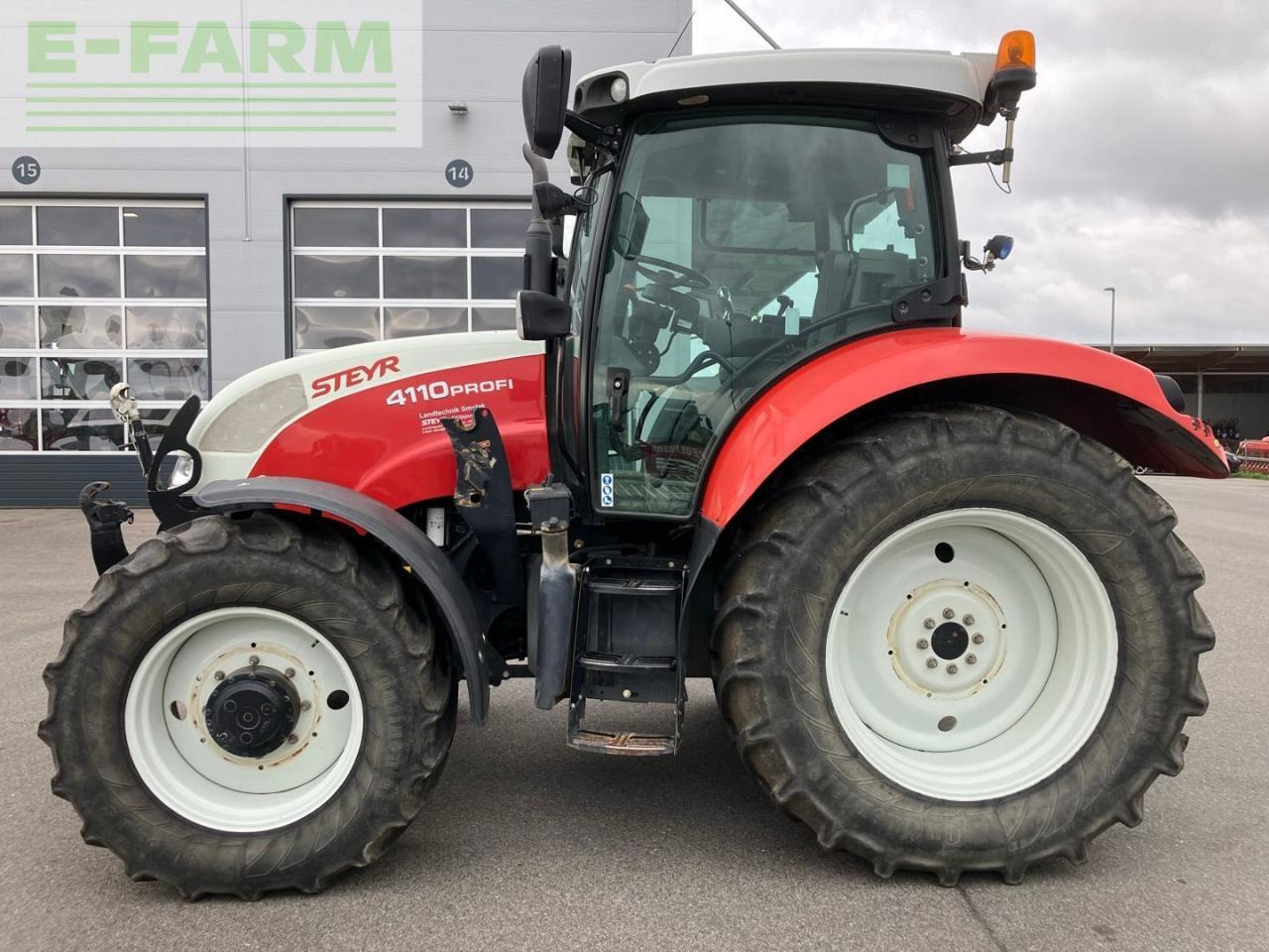 Steyr 4110 Profi - Farm tractor: picture 2 Steyr 4110 Profi - Farm tractor: picture 2