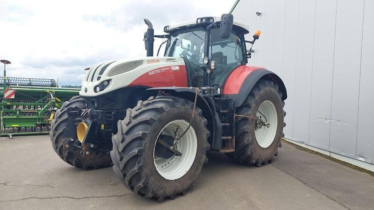 Steyr 6270 terrus cvt CVT - Farm tractor: picture 1 Steyr 6270 terrus cvt CVT - Farm tractor: picture 1