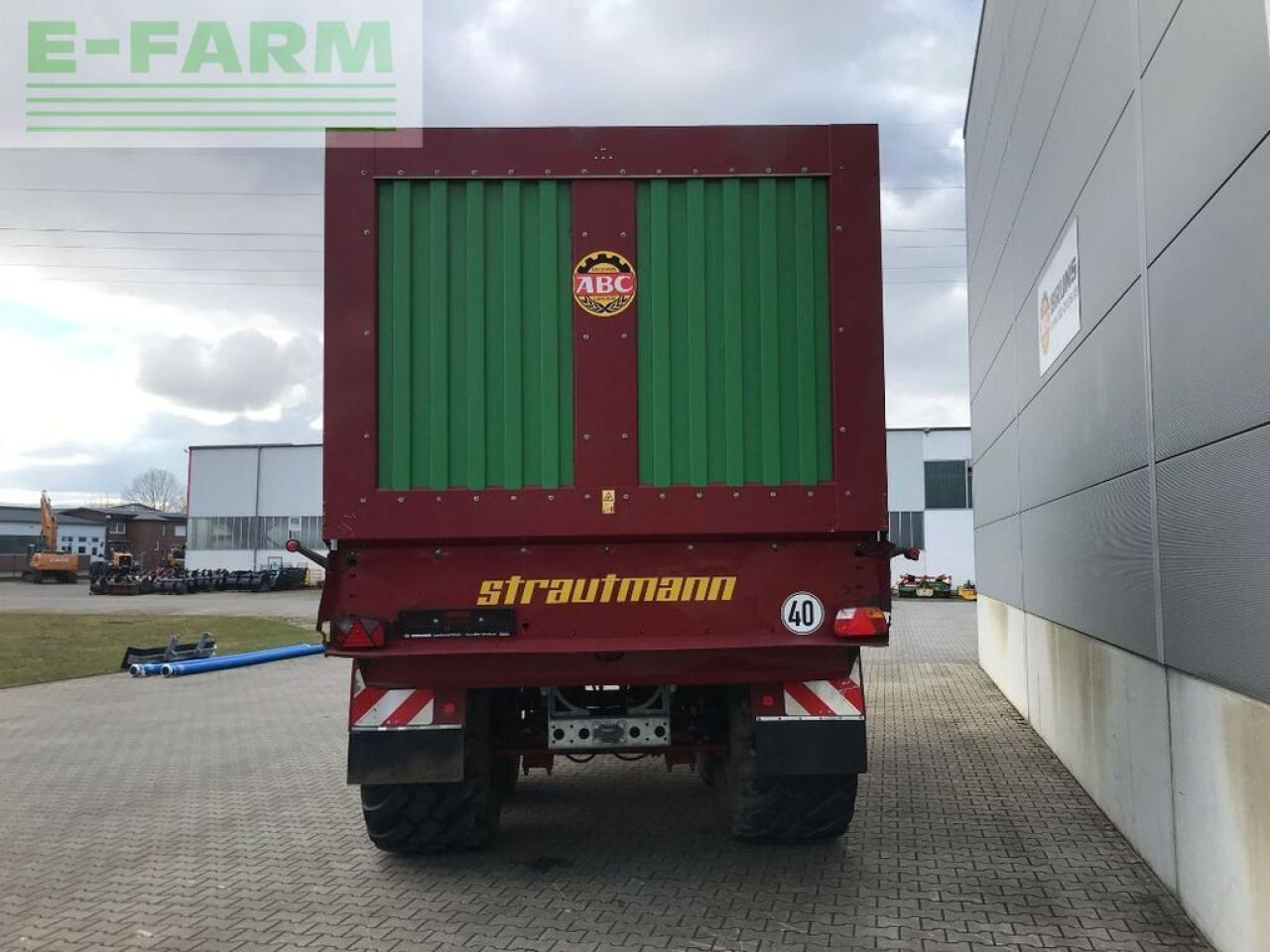 Strautmann giga-trailer 4002 - Farm trailer: picture 5 Strautmann giga-trailer 4002 - Farm trailer: picture 5