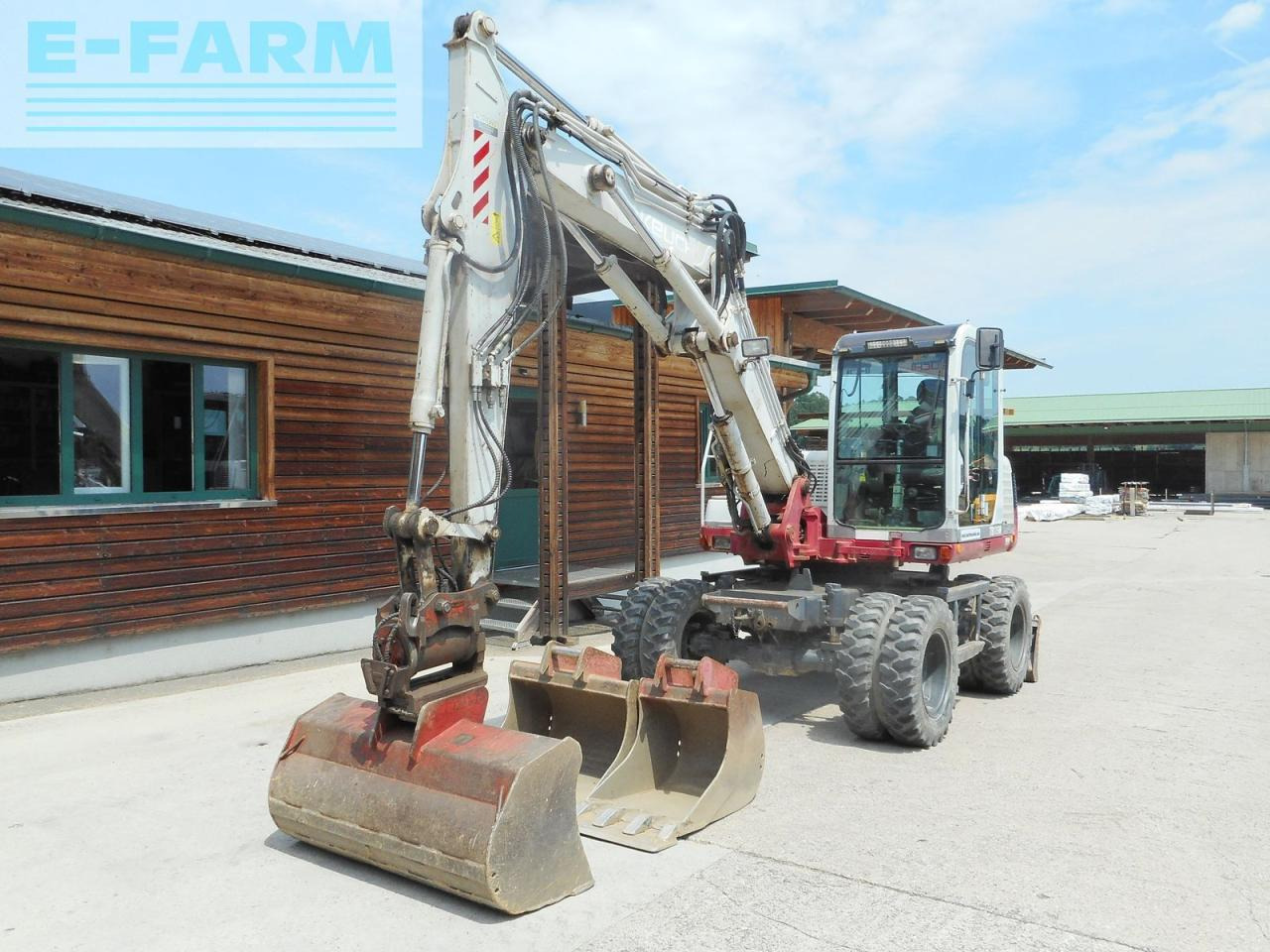 Takeuchi tb 175w mit powertilt + hydr. sw + 3 löffel - Mini excavator: picture 2 Takeuchi tb 175w mit powertilt + hydr. sw + 3 löffel - Mini excavator: picture 2