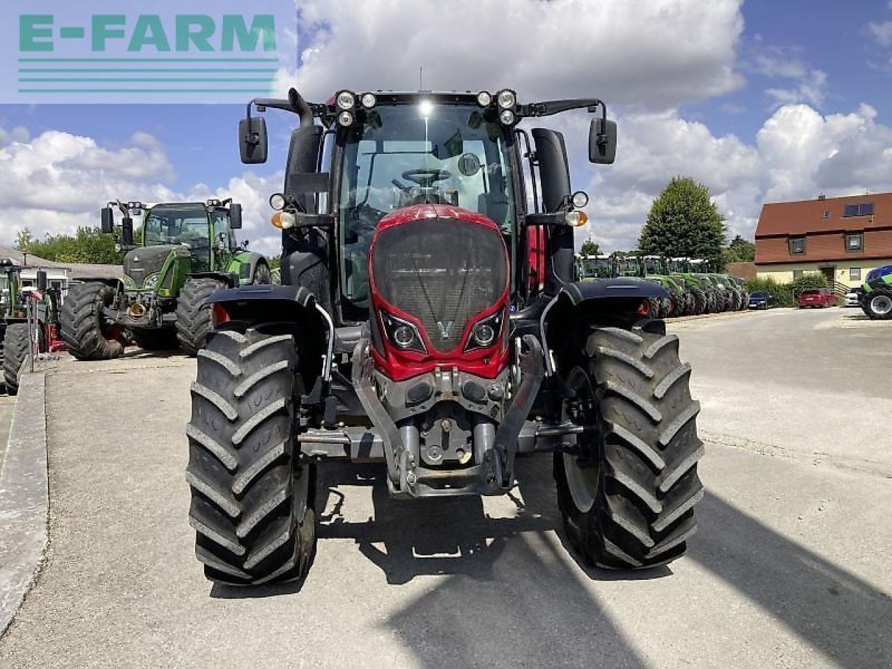 Valtra n154e active Active - Farm tractor: picture 3 Valtra n154e active Active - Farm tractor: picture 3