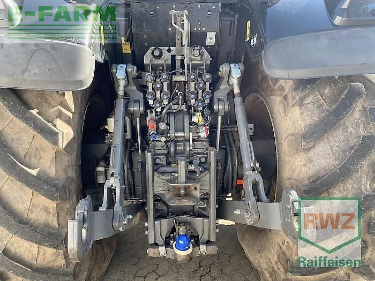 Valtra s394 - Farm tractor: picture 4 Valtra s394 - Farm tractor: picture 4