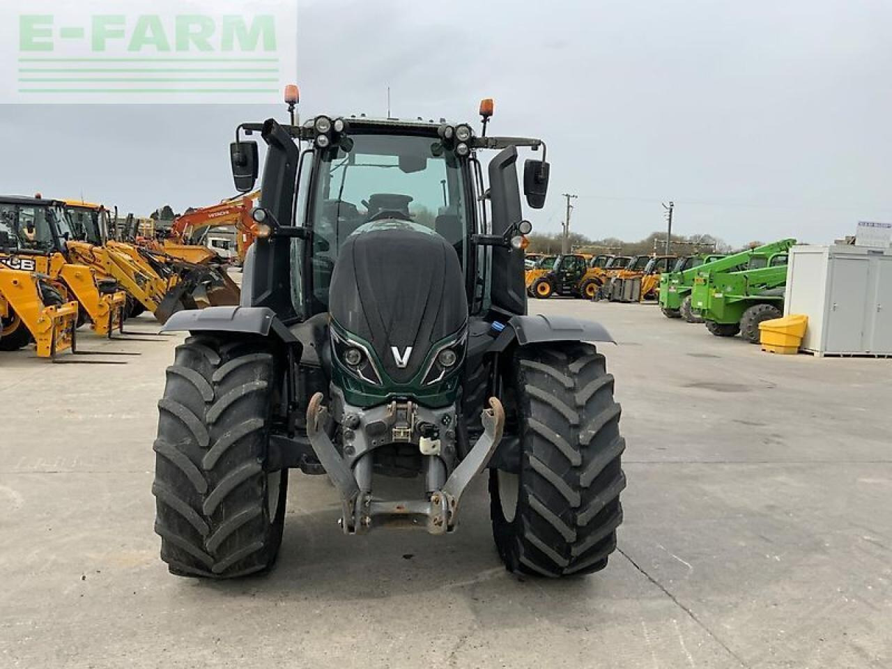 Valtra t214 versu unlimited tractor (st22268) Versu - Farm tractor: picture 2 Valtra t214 versu unlimited tractor (st22268) Versu - Farm tractor: picture 2