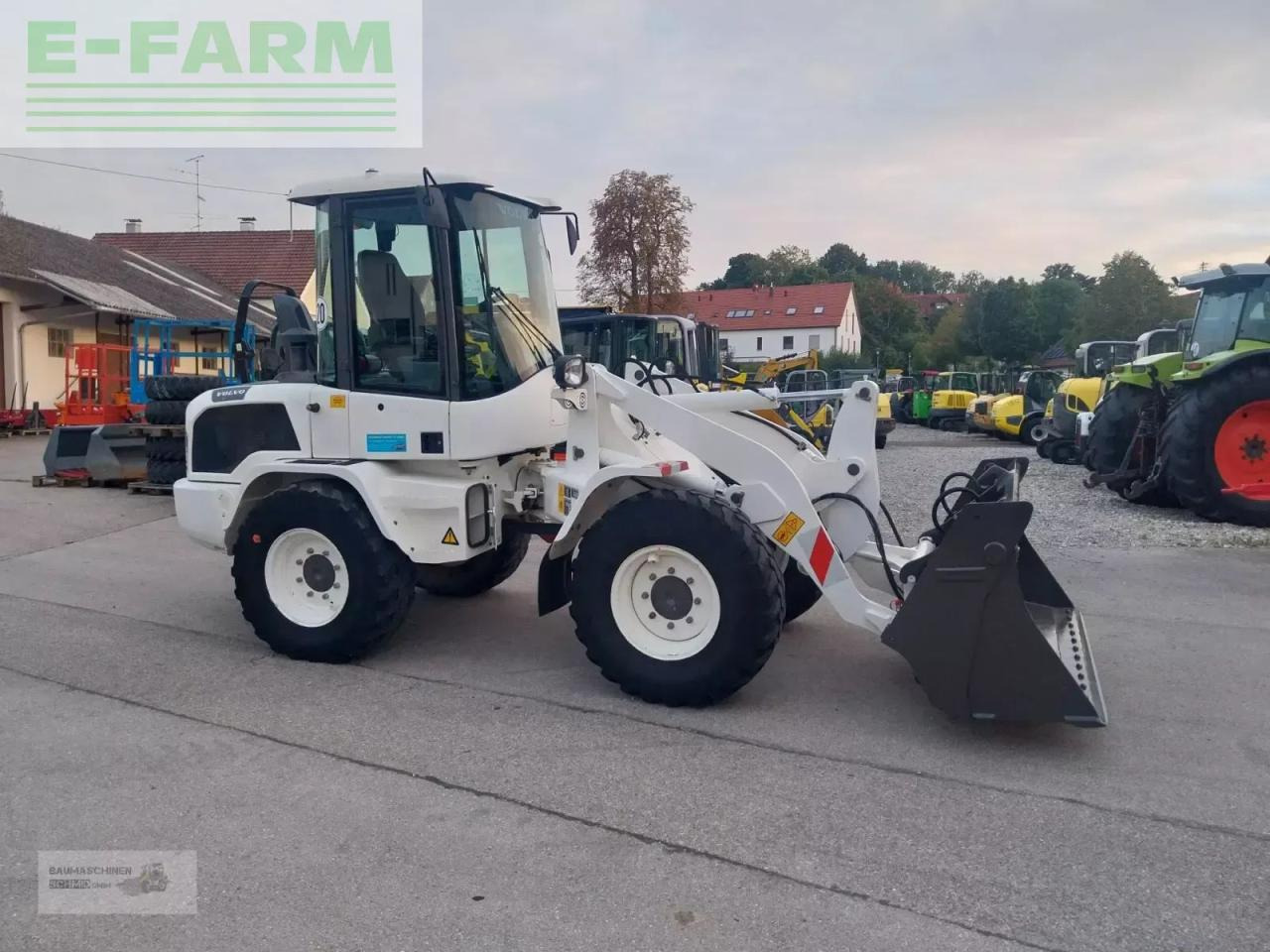 Volvo l 30g - Mini excavator: picture 3 Volvo l 30g - Mini excavator: picture 3