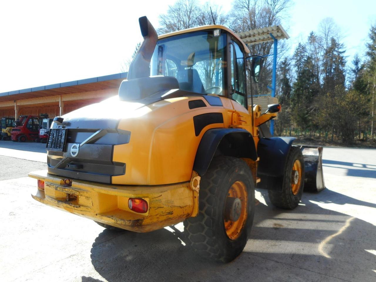 Volvo l45g ( 9.700kg ) 40km/h + straßenzulassung! - Mini excavator: picture 4 Volvo l45g ( 9.700kg ) 40km/h + straßenzulassung! - Mini excavator: picture 4