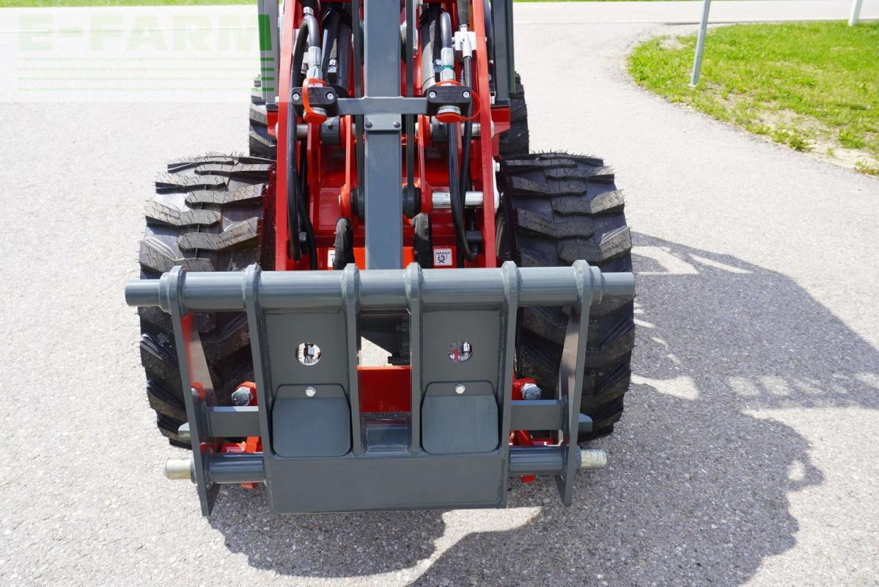 Weidemann 1140 light hydro - Mini excavator: picture 4 Weidemann 1140 light hydro - Mini excavator: picture 4