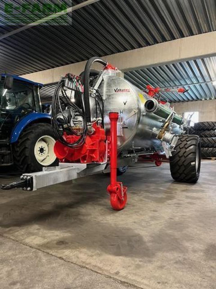 Kombifass 4000lt. - Slurry tanker: picture 1 Kombifass 4000lt. - Slurry tanker: picture 1