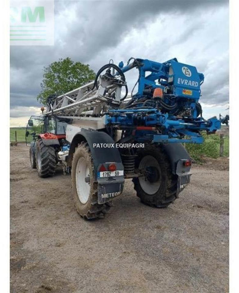 Meteor 4200 - Trailed sprayer: picture 3 Meteor 4200 - Trailed sprayer: picture 3