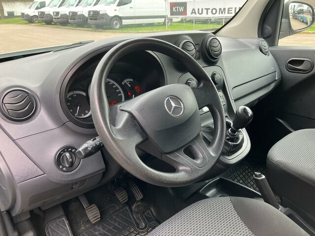 MERCEDES-BENZ Citan 111 Tourer,Klima,Heckflügeltüren,PTS - Passenger van: picture 5 MERCEDES-BENZ Citan 111 Tourer,Klima,Heckflügeltüren,PTS - Passenger van: picture 5