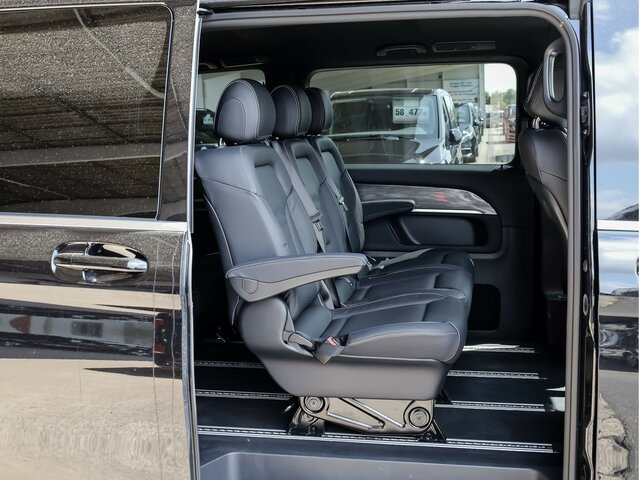 MERCEDES-BENZ EQV 300 Extralang,Avantgarde,8Sitze,2xelektr.Tür - Passenger van, Electric van: picture 4 MERCEDES-BENZ EQV 300 Extralang,Avantgarde,8Sitze,2xelektr.Tür - Passenger van, Electric van: picture 4