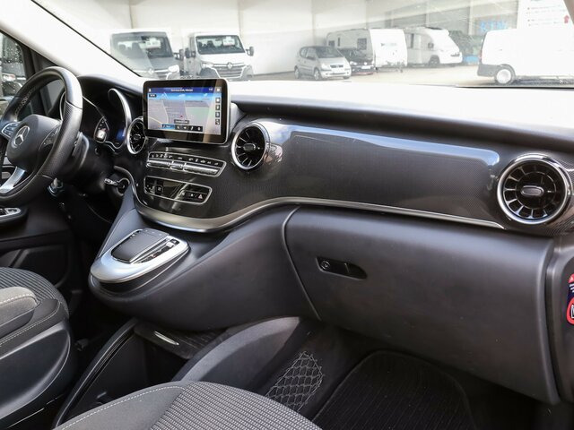 MERCEDES-BENZ EQV 300 lang,7Sitze,2xelek.Schiebetür,EasyPack... - Minibus, Electric bus: picture 5 MERCEDES-BENZ EQV 300 lang,7Sitze,2xelek.Schiebetür,EasyPack... - Minibus, Electric bus: picture 5