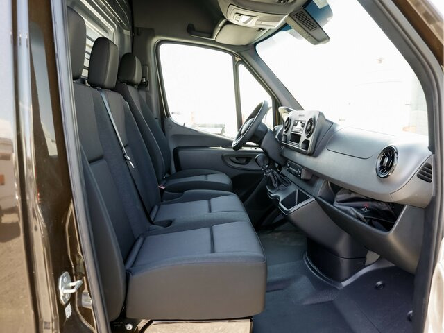 MERCEDES-BENZ Sprinter 311CDI KA,L2H2,Radio DAB,6 Gang - Panel van: picture 4 MERCEDES-BENZ Sprinter 311CDI KA,L2H2,Radio DAB,6 Gang - Panel van: picture 4