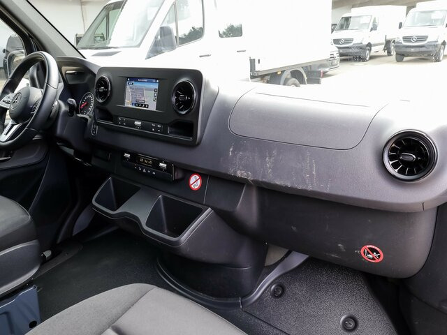 MERCEDES-BENZ Sprinter 315 CDI Kasten,3924mm,Automatik,LED... - Panel van: picture 4 MERCEDES-BENZ Sprinter 315 CDI Kasten,3924mm,Automatik,LED... - Panel van: picture 4